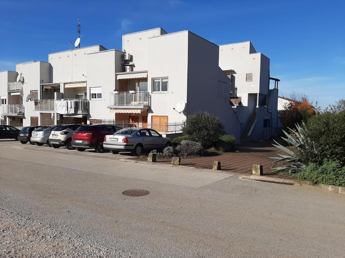 Apartmán Medo Novigrad Istria Exteriér fotografie